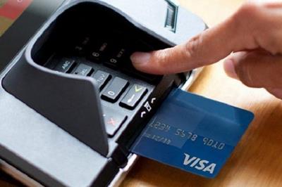 Giải đáp những câu hỏi thường gặp rút tiền thẻ tín dụng