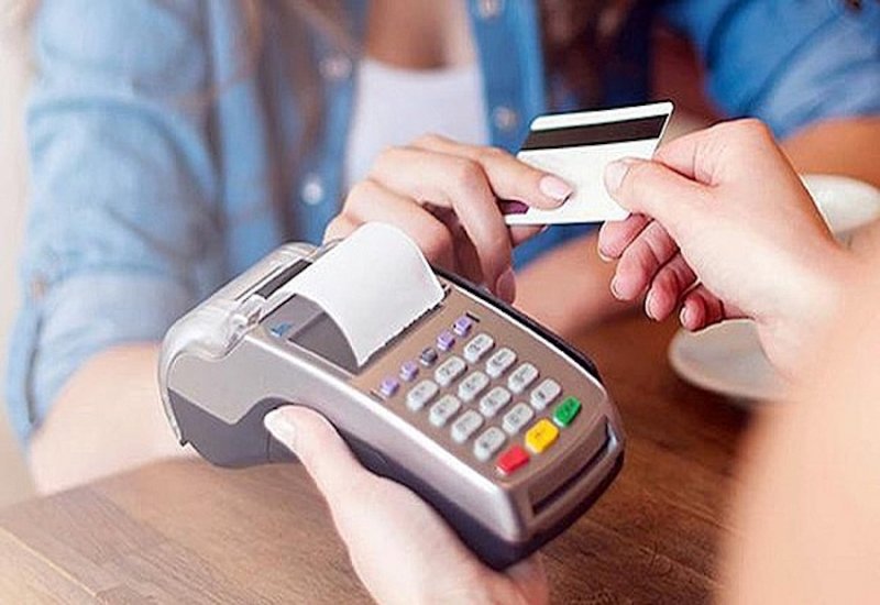 Thực hiện cà thẻ tín dụng Ngân hàng Kiên Long Bank