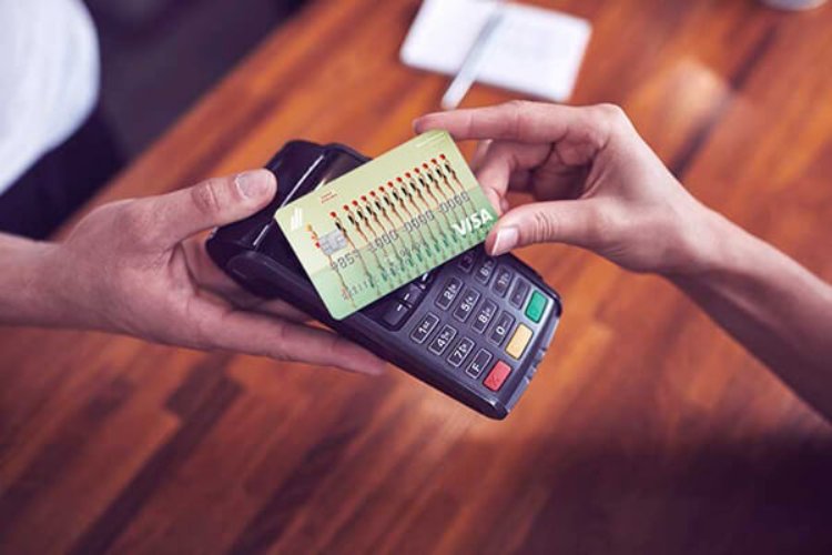 Rút tiền mặt từ thẻ tín dụng của ngân hàng Techcombank 